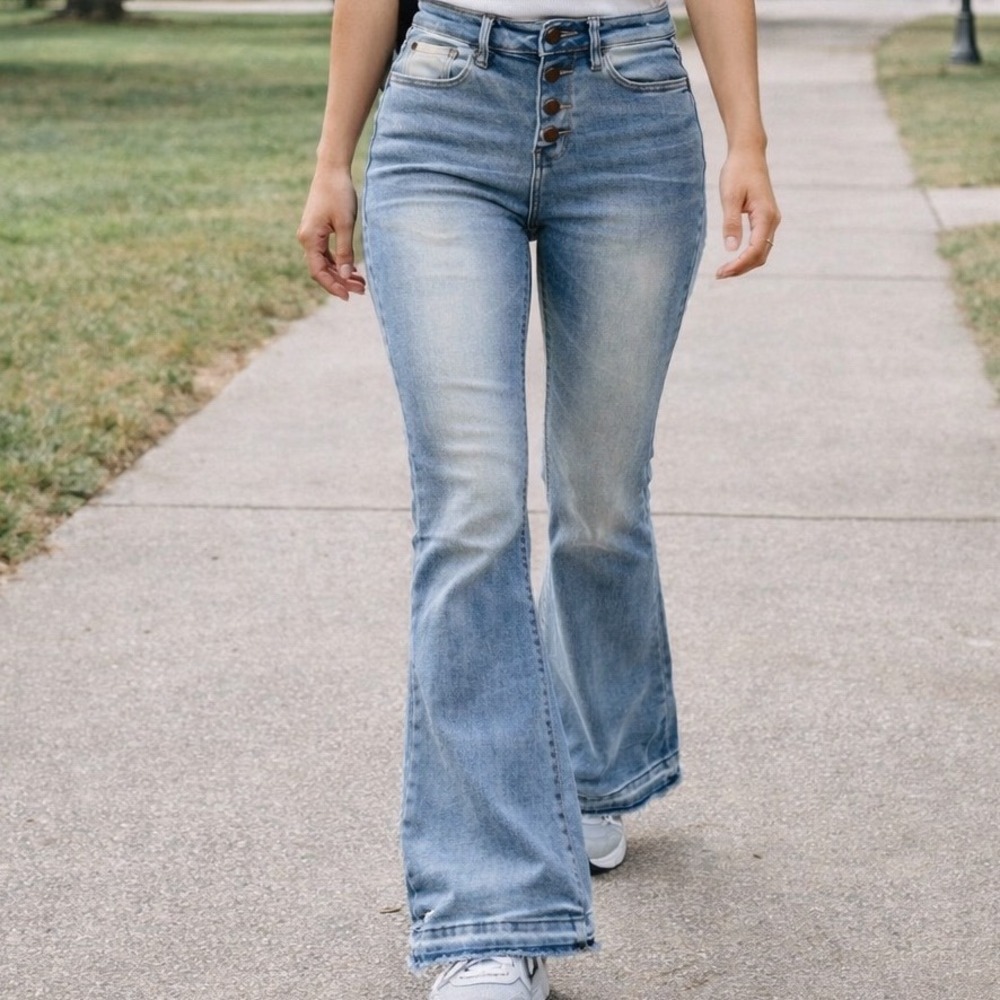 Nature Denim Womens High Rise Button Fly Flare Jeans Light Wash 7 27 NT1253M S2